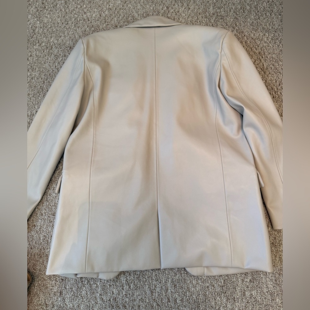 BLANK NYC Blazer- Size small - Picture 11 of 14